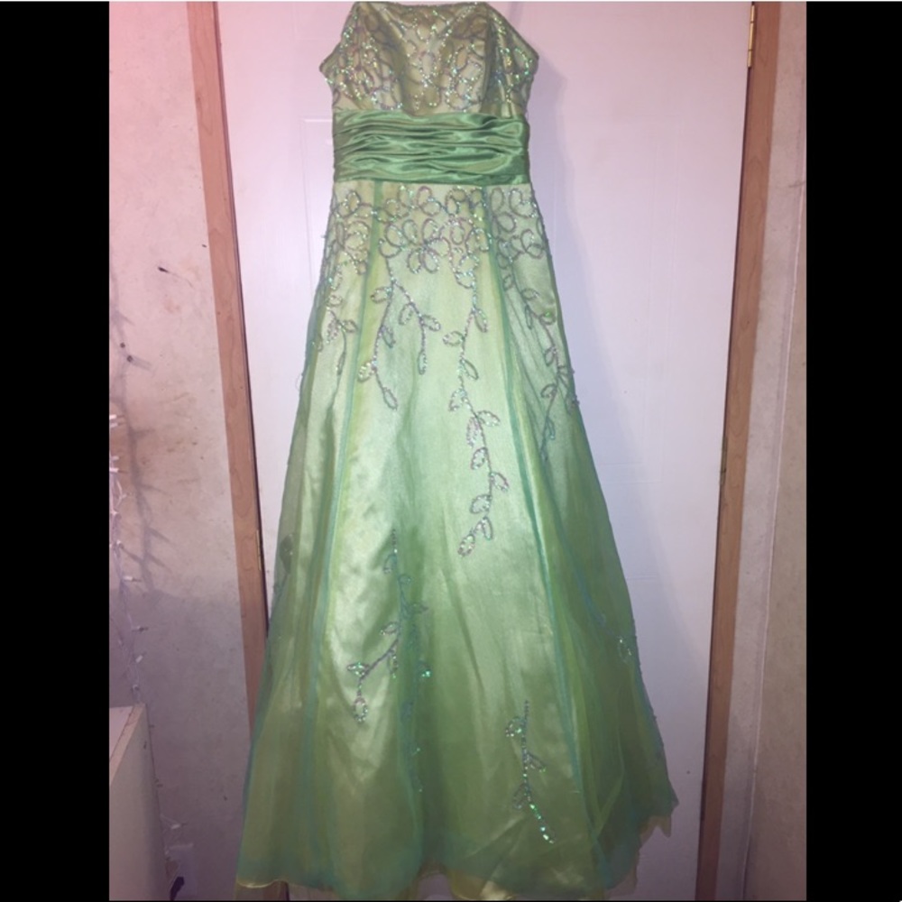 2 tone green princess prom dress